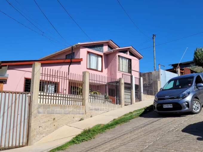 CASA EN ACHUPALLAS
