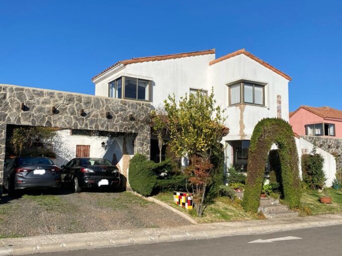 CASA EN MANTAGUA